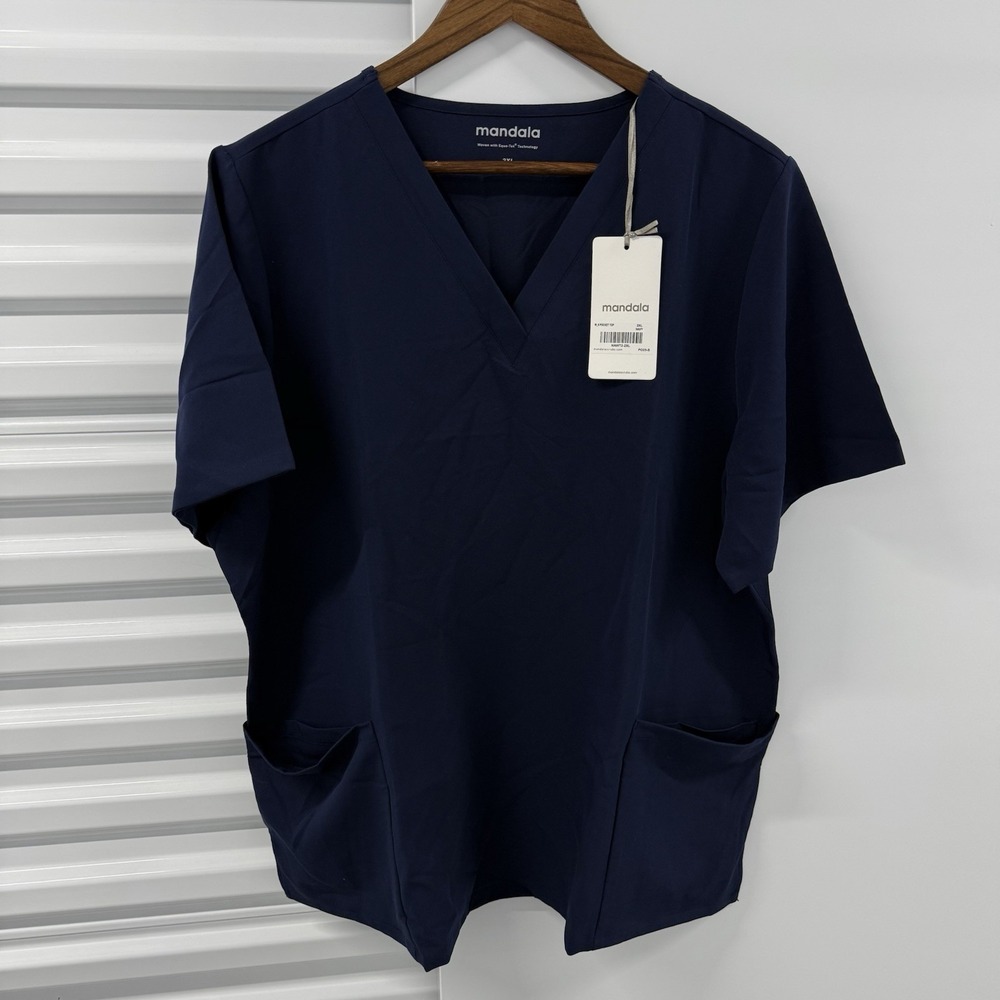 Mandala Scrubs Womens 2XL Navy‎ Six Pocket Scrub Top Equa-Tek NWT